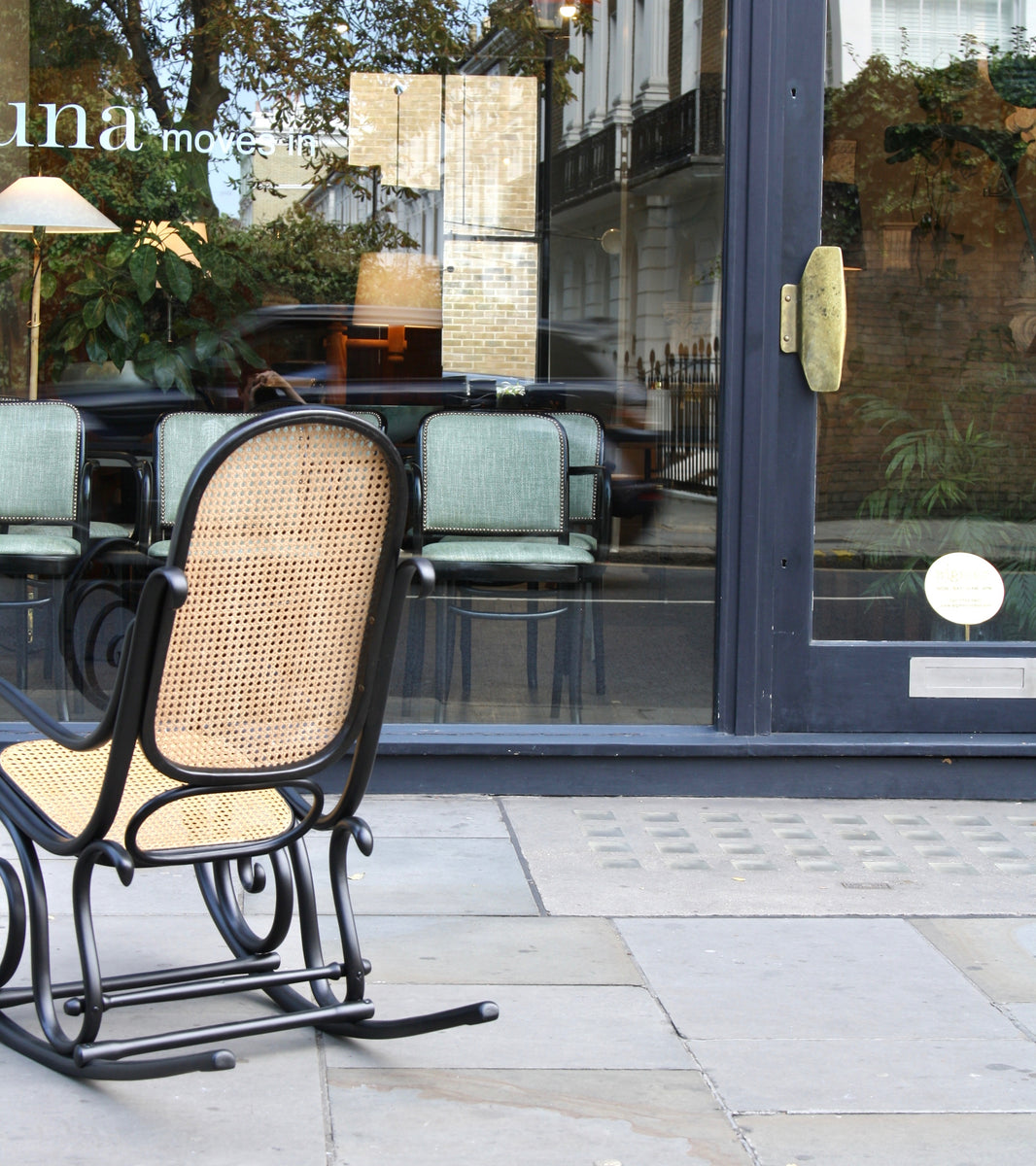 Thonet outlet rocker chair
