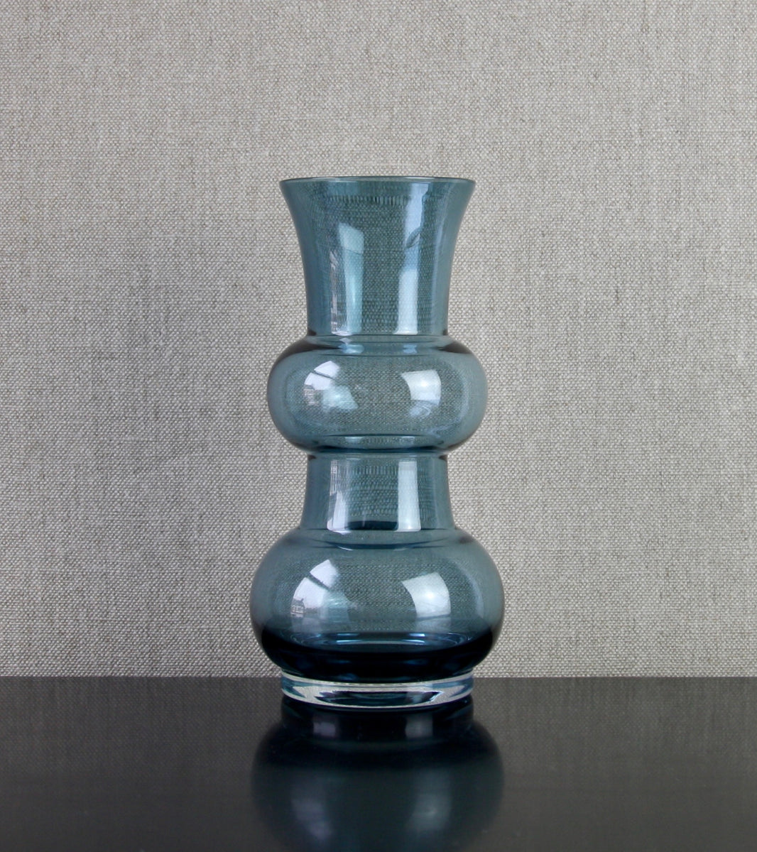 Steel Blue Model 1561 Vase / Tamara Aladin, 1973