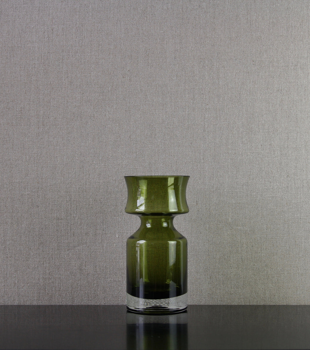 Olive Green Model 1477 "Ruusu" (Rose) Vase / Tamara Aladin, 1966