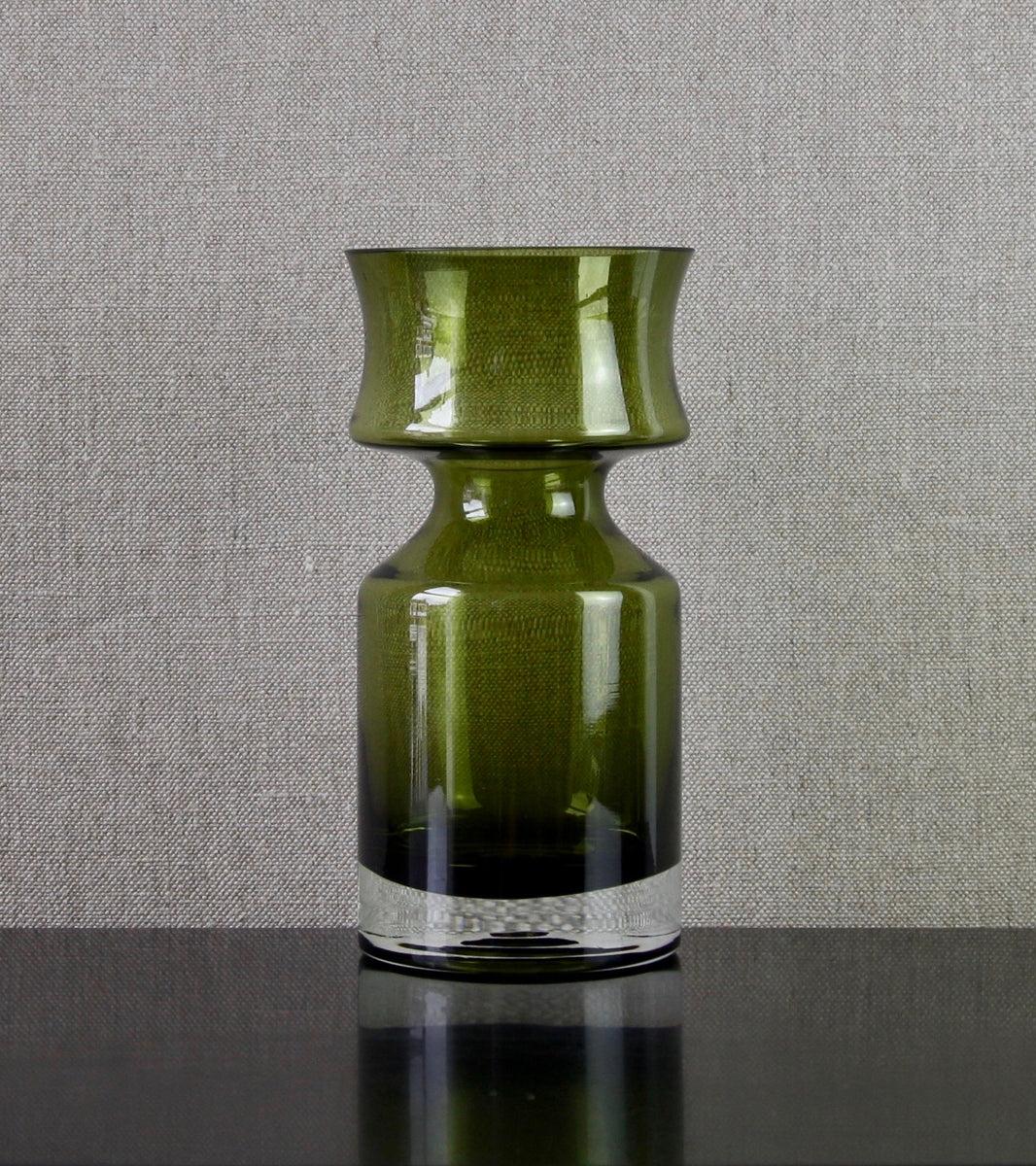 Olive Green Model 1477 "Ruusu" (Rose) Vase by Tamara Aladin, 1966