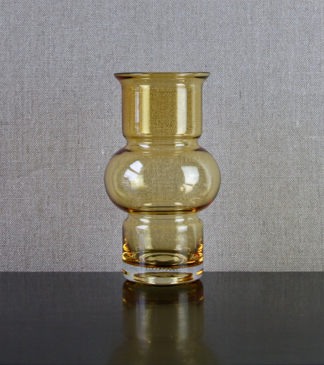 Model 1520 "Tuulikki" (Little Wind) Vase in Amber  by Tamara Aladin, 1971