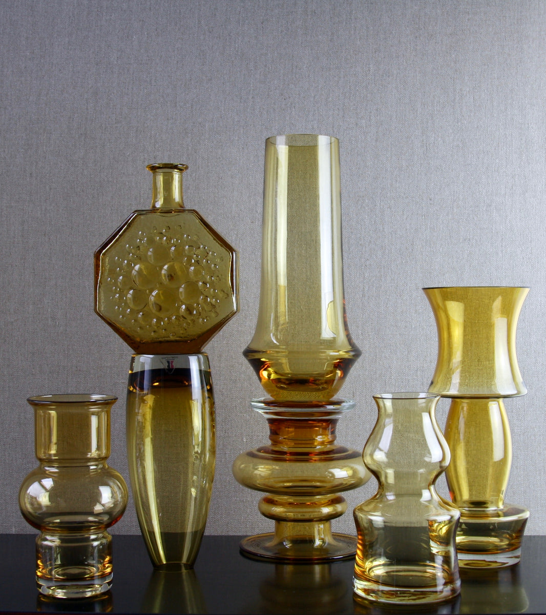 Amber 'Dumbbell' Vase / Tamara Aladin, C. 1970