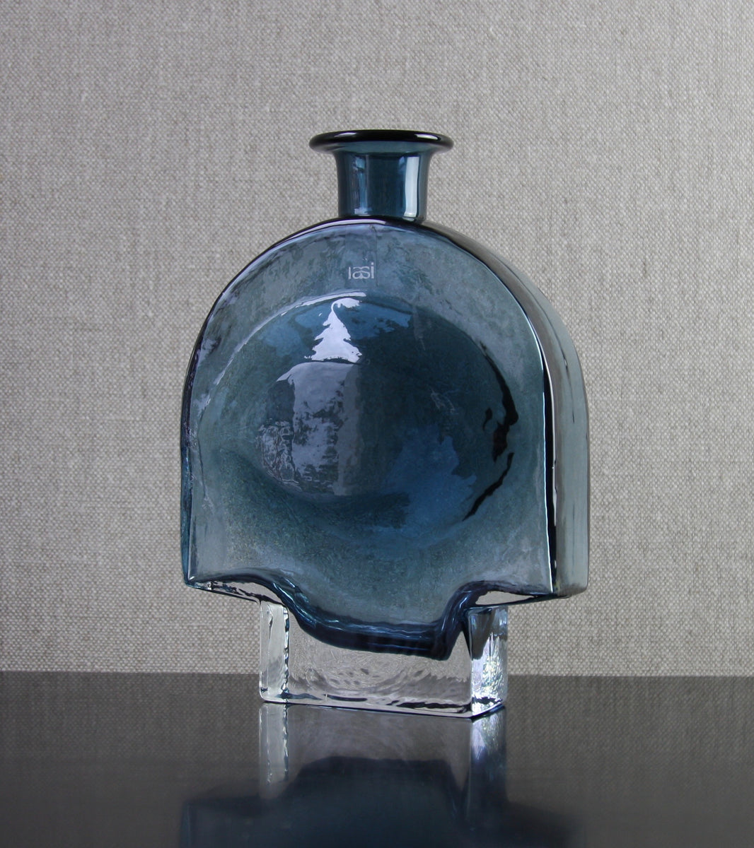 Steel Blue Model 1717 "Kyynel" (Tear) Bottle Vase by Nanny Still, 1973