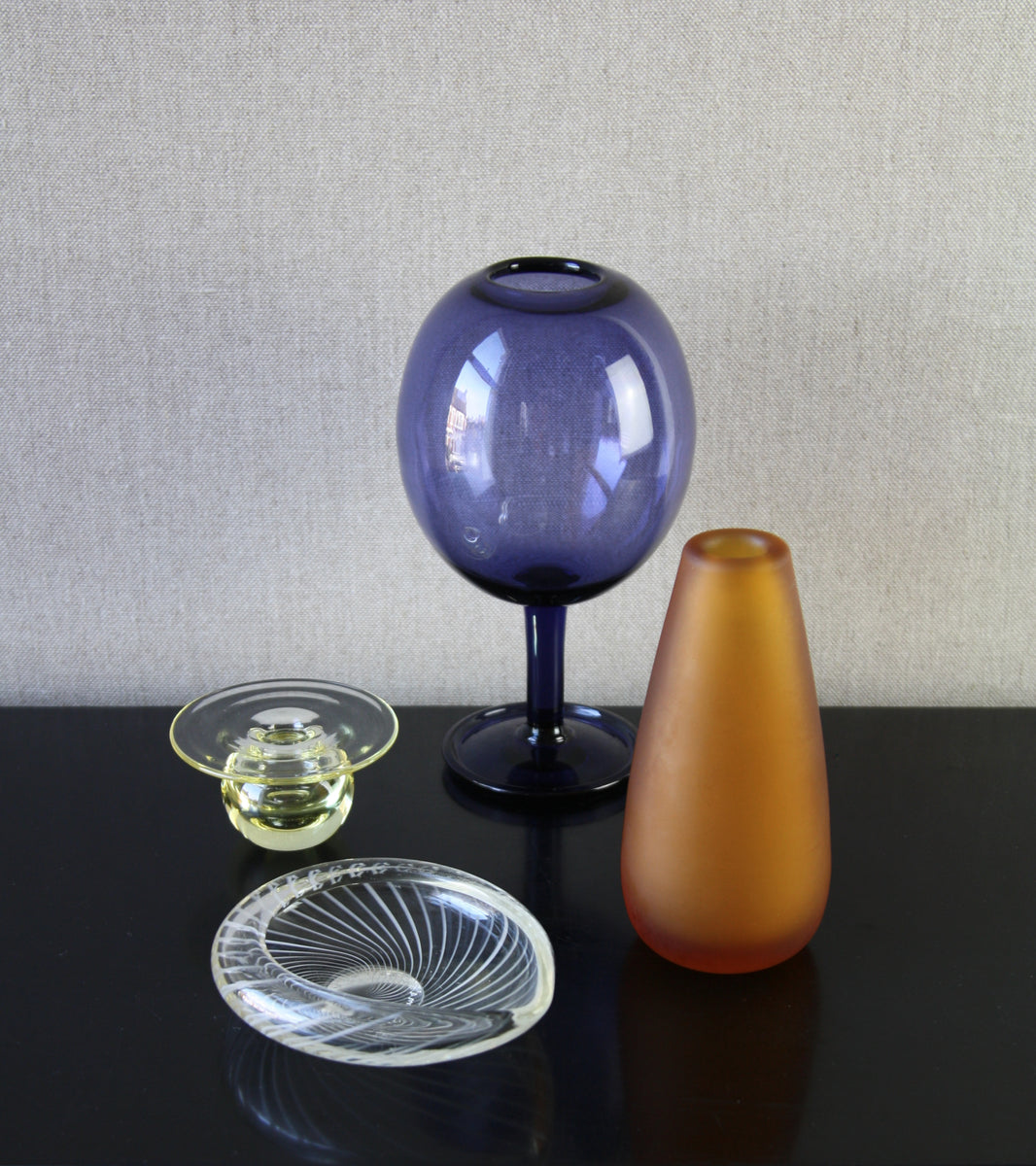 Cerium Yellow Model 6462 "Saturnus" (Saturn) Art Object / Nanny Still, 1960