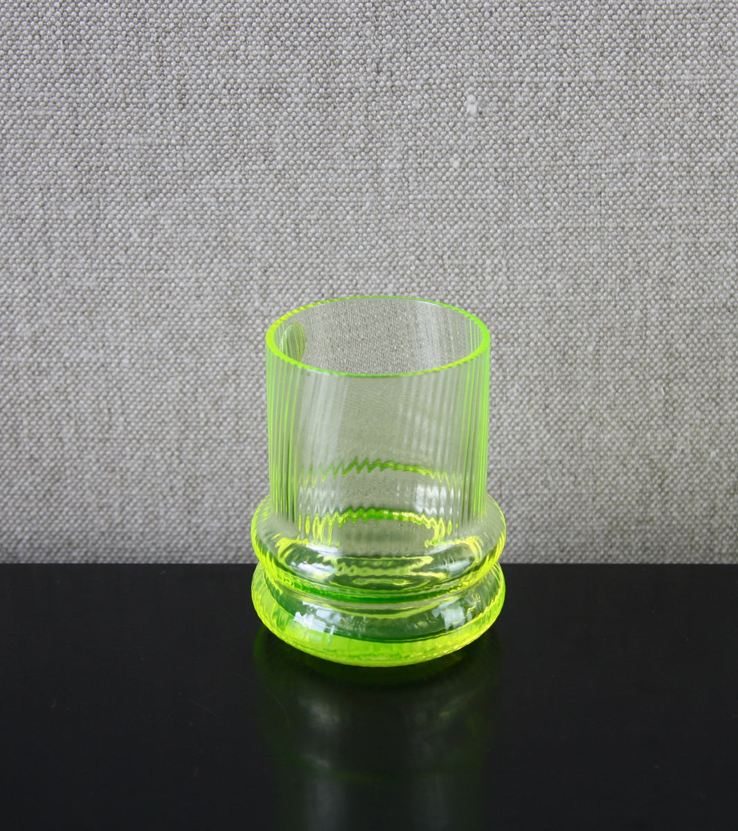 Uranium "Sulttaani" (Sultan) Decanter & 6 Glasses [Model 1774 & 1627] / Nanny Still, 1967