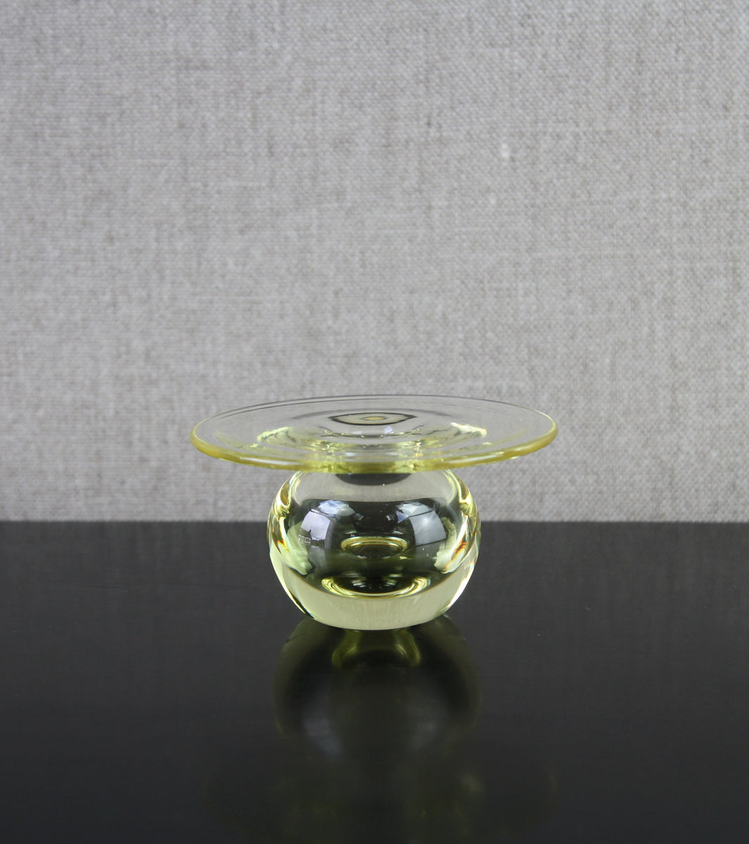 Cerium Yellow Model 6462 "Saturnus" (Saturn) Art Object / Nanny Still, 1960