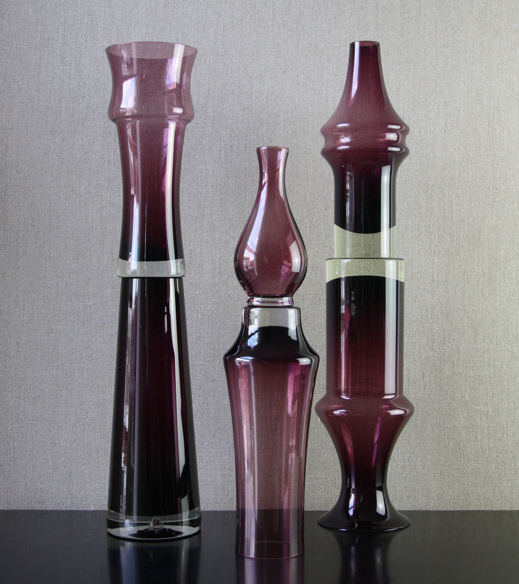 Aubergine Model 1374 Vase / Tamara Aladin, C. 1965