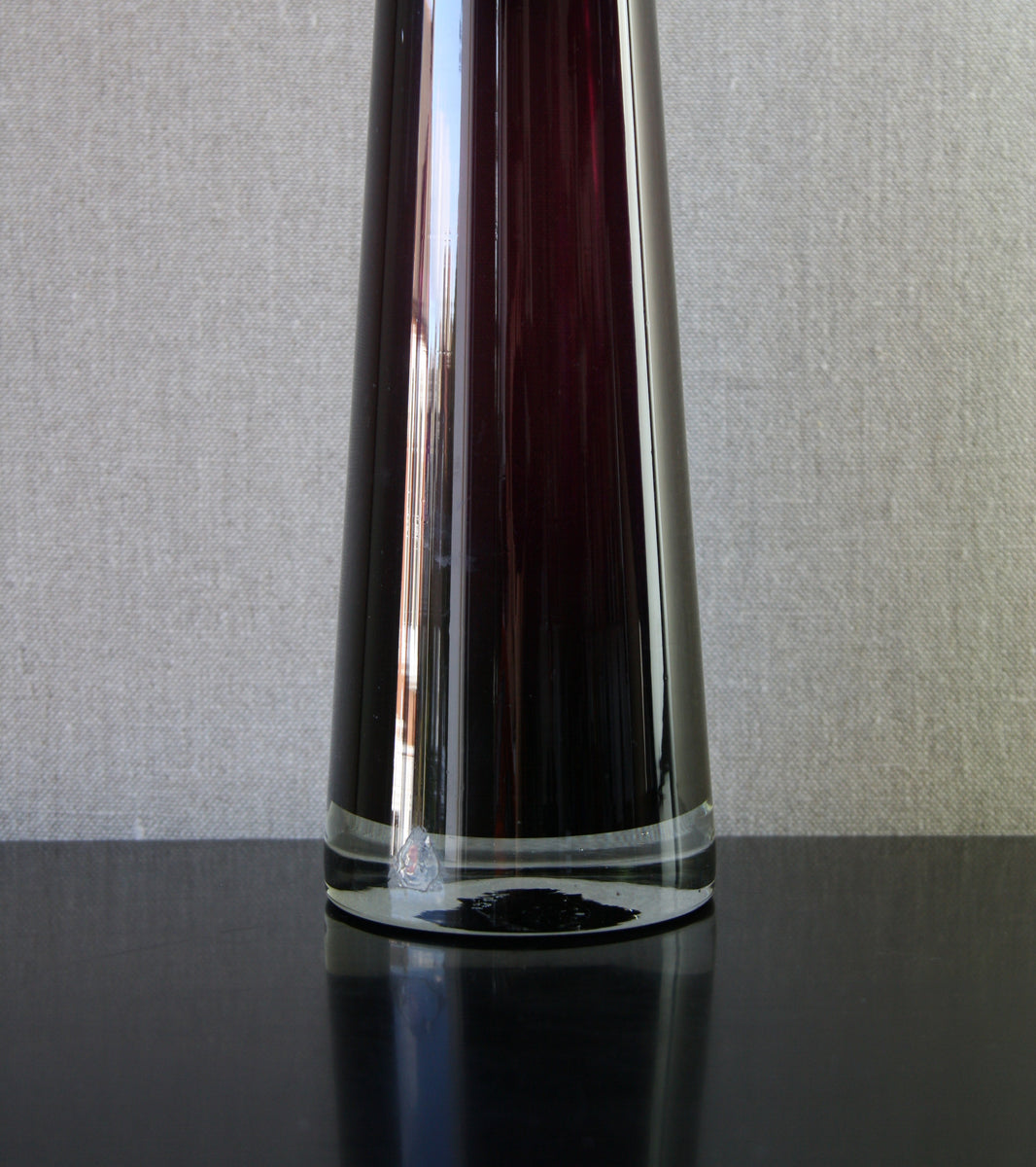 Aubergine Model 1374 Vase / Tamara Aladin, C. 1965