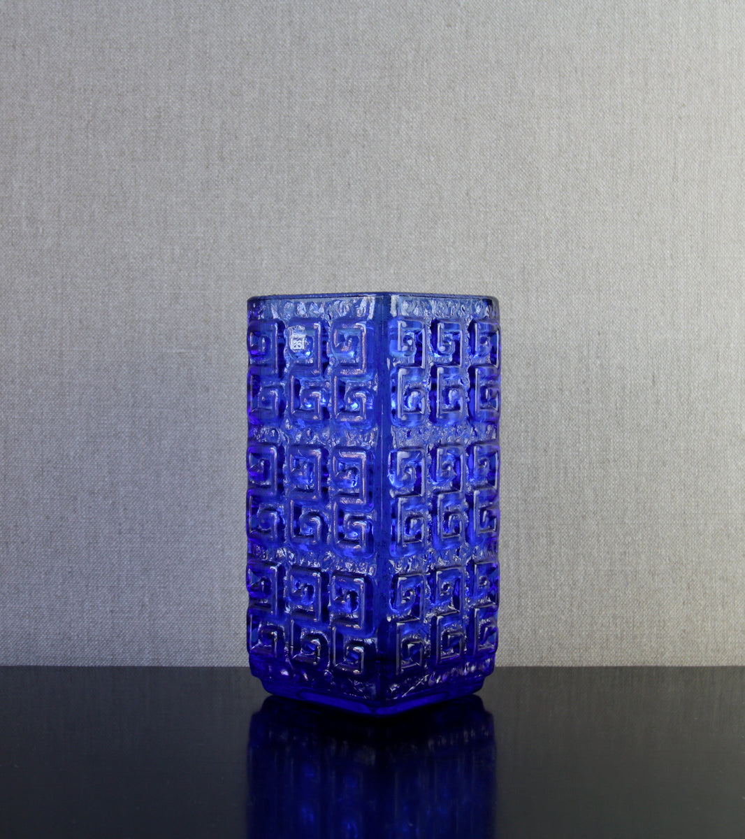 Blue Model 5736 "Taalari" (Thaler) Vase / Tamara Aladin, 1968