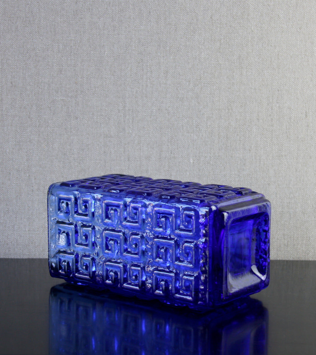 Blue Model 5736 "Taalari" (Thaler) Vase / Tamara Aladin, 1968