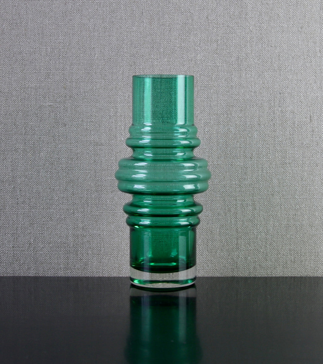 Malachite Green Model 1516 "Tulppaani" (Tulip) Vase by Tamara Aladin, 1971