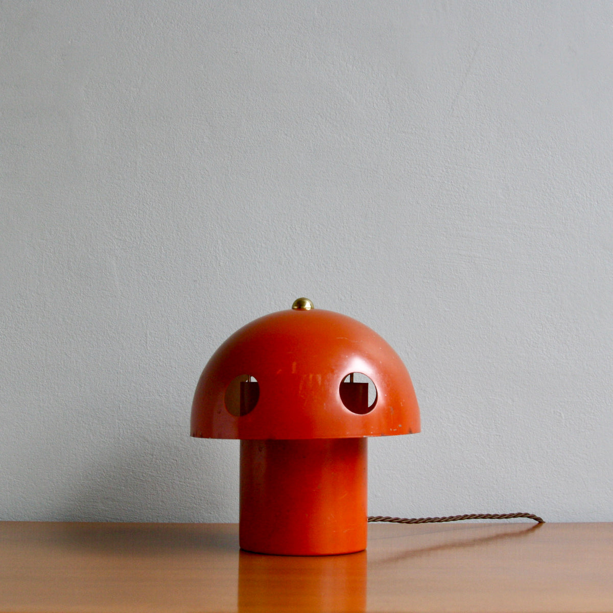 Petite Space Age Metal Table Lamp / Italy, 1960s