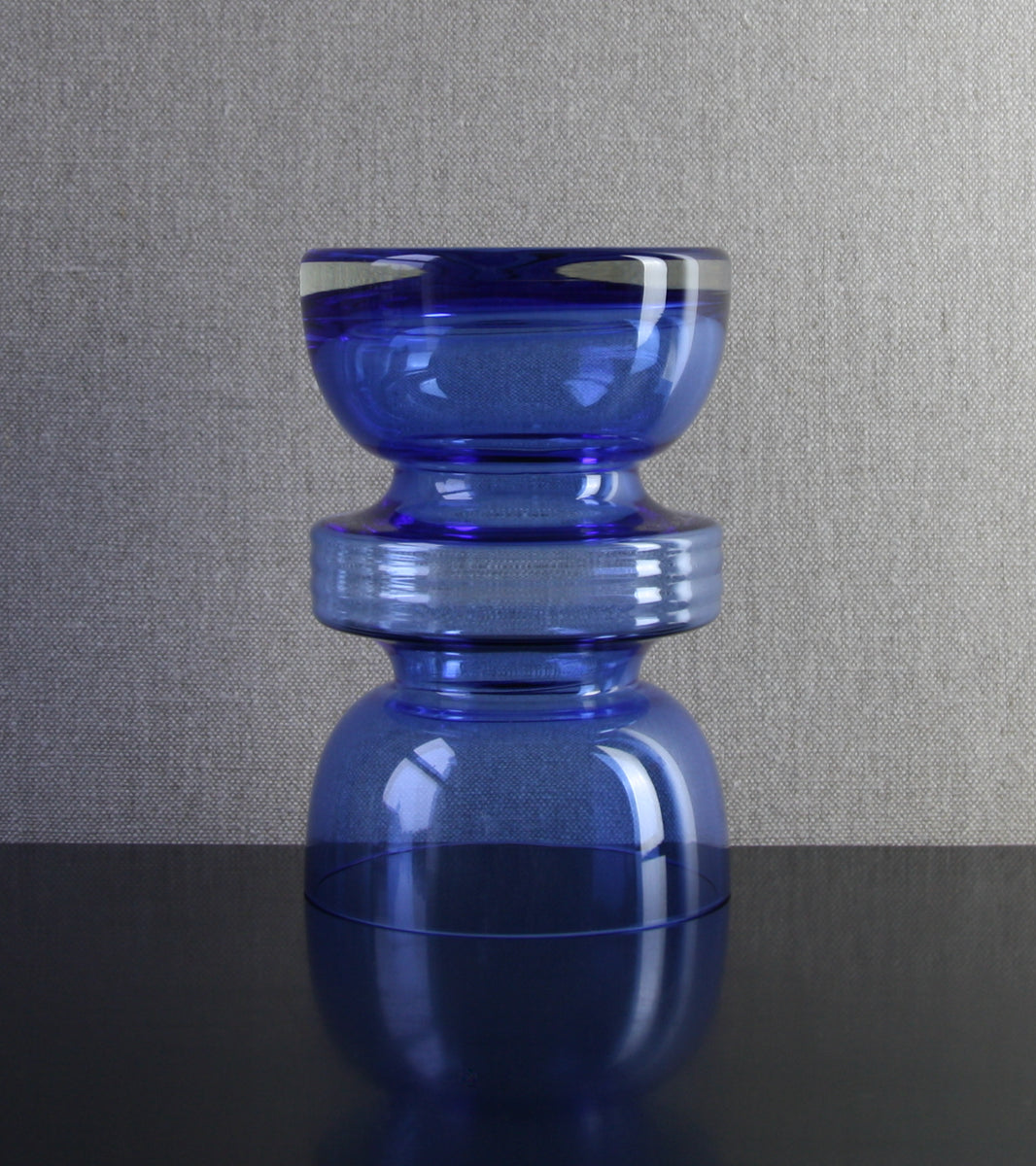 Blue Model 1441 "Tiimalasi" (Hourglass) Vase / Nanny Still, 1970