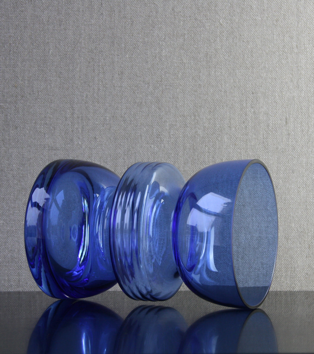 Blue Model 1441 "Tiimalasi" (Hourglass) Vase / Nanny Still, 1970