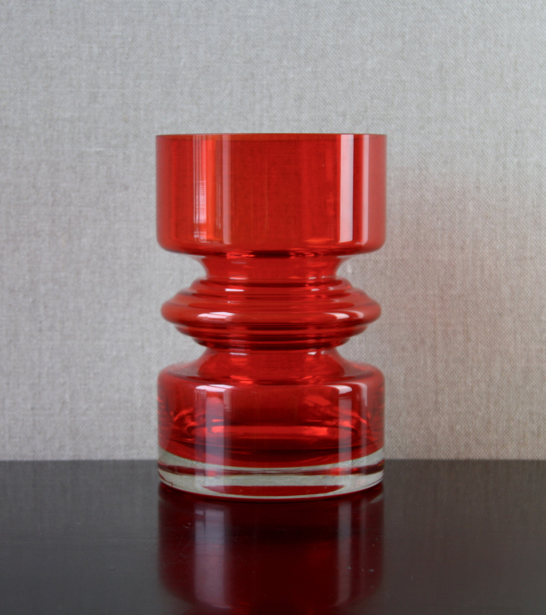 Ruby Red Model 1442 "Tiimalasi" (Hourglass) Vase by Nanny Still, 1970