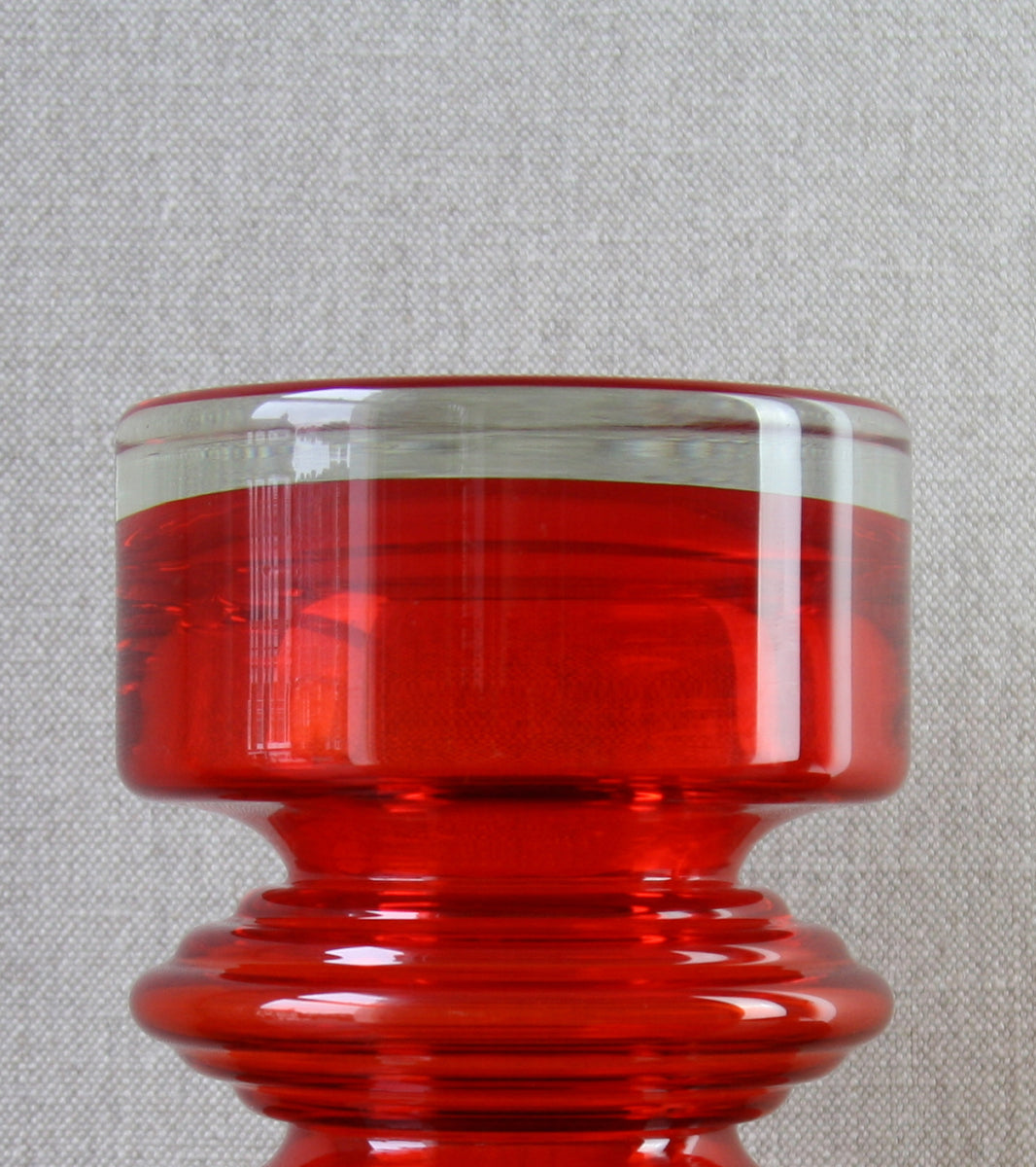 Ruby Red Model 1442 "Tiimalasi" (Hourglass) Vase / Nanny Still, 1970
