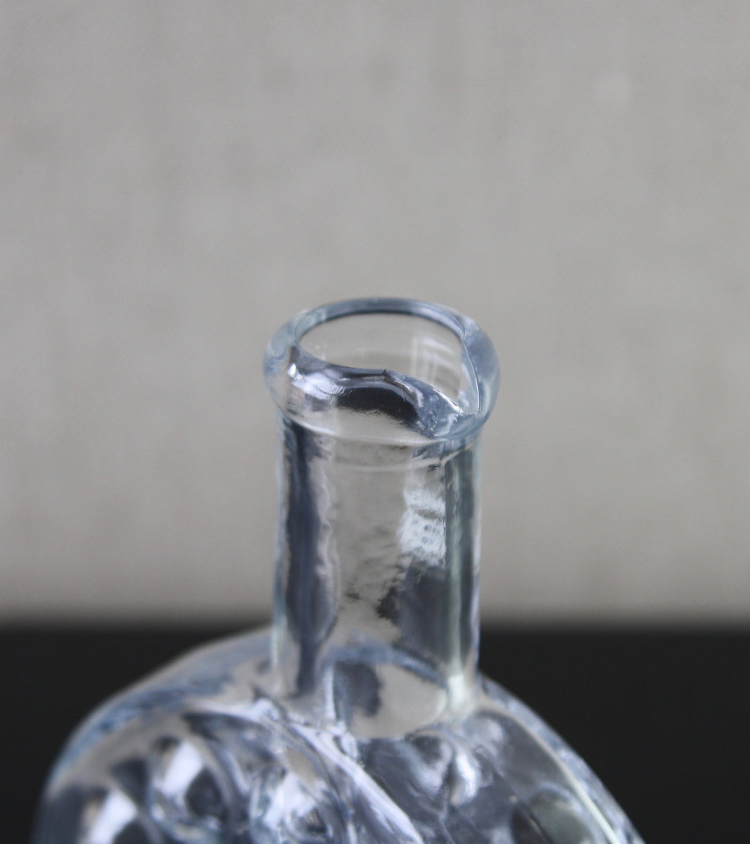 Clear Model 1704 "Lumitähti" (Snow Star) Bottle <br> Nanny Still, 1971