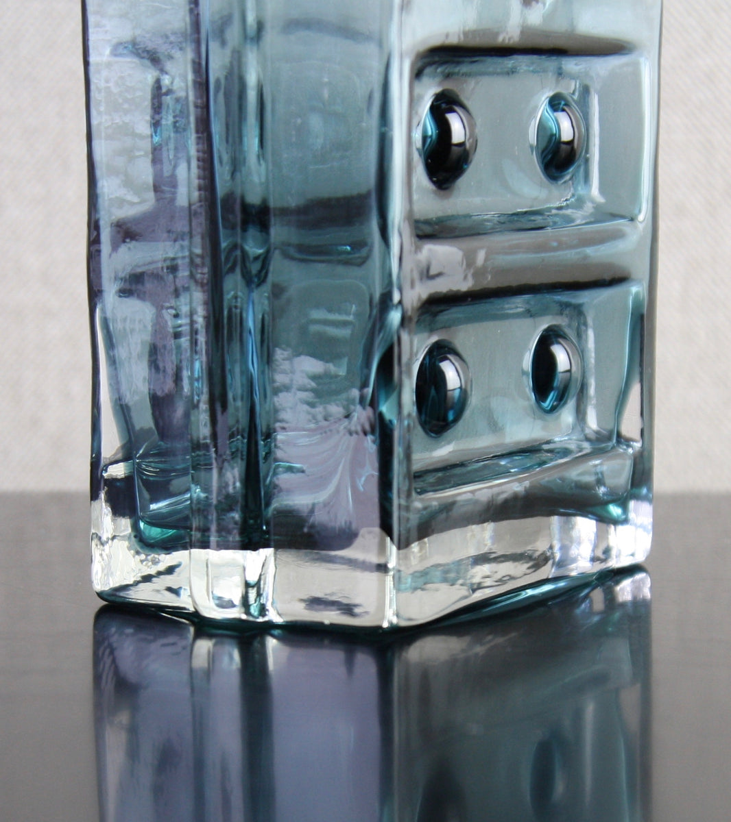 Steel Blue Model 1306 "Piironki" (Bureau) Vase / Helena Tynell, 1968