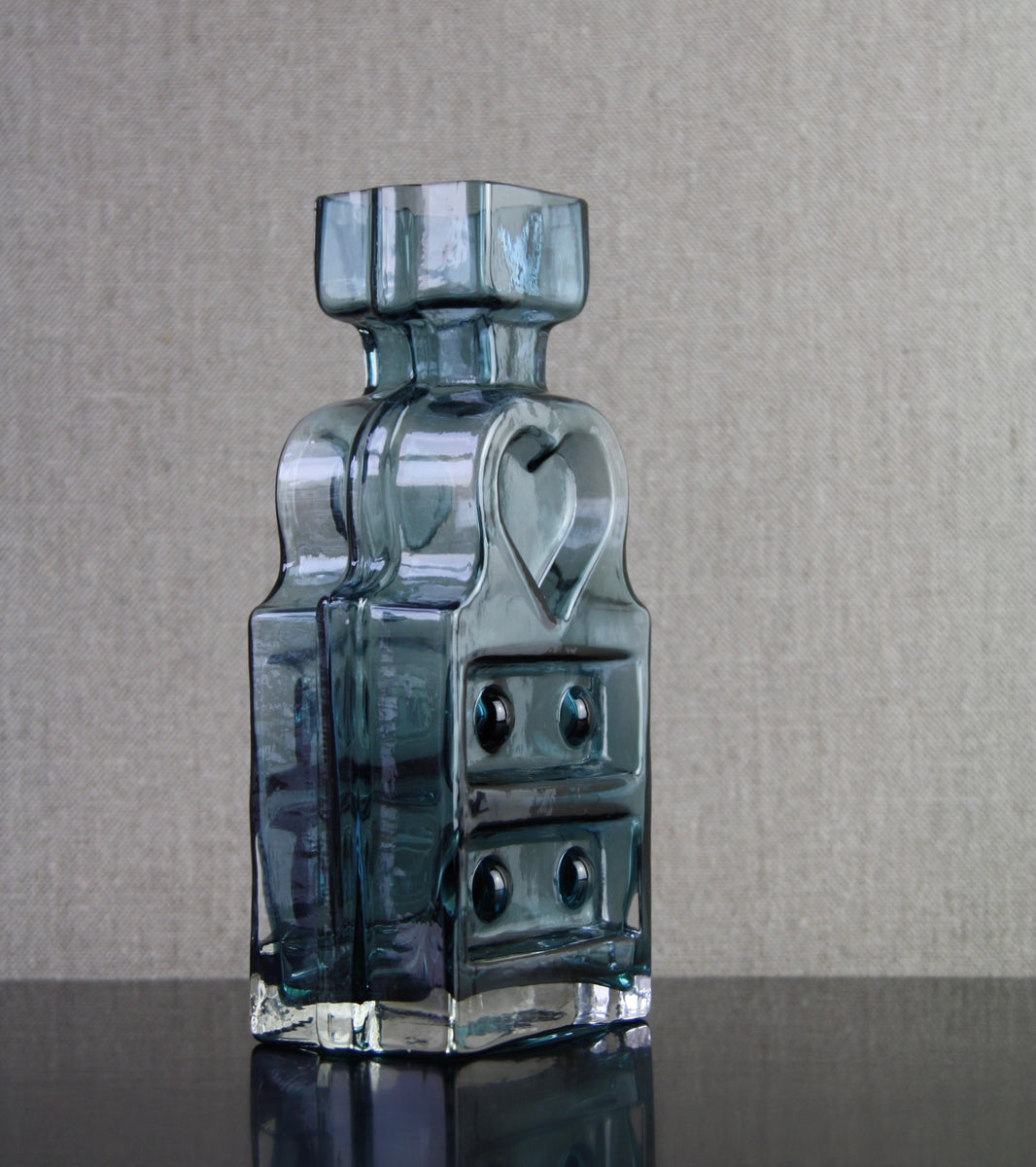 Steel Blue Model 1306 "Piironki" (Bureau) Vase / Helena Tynell, 1968