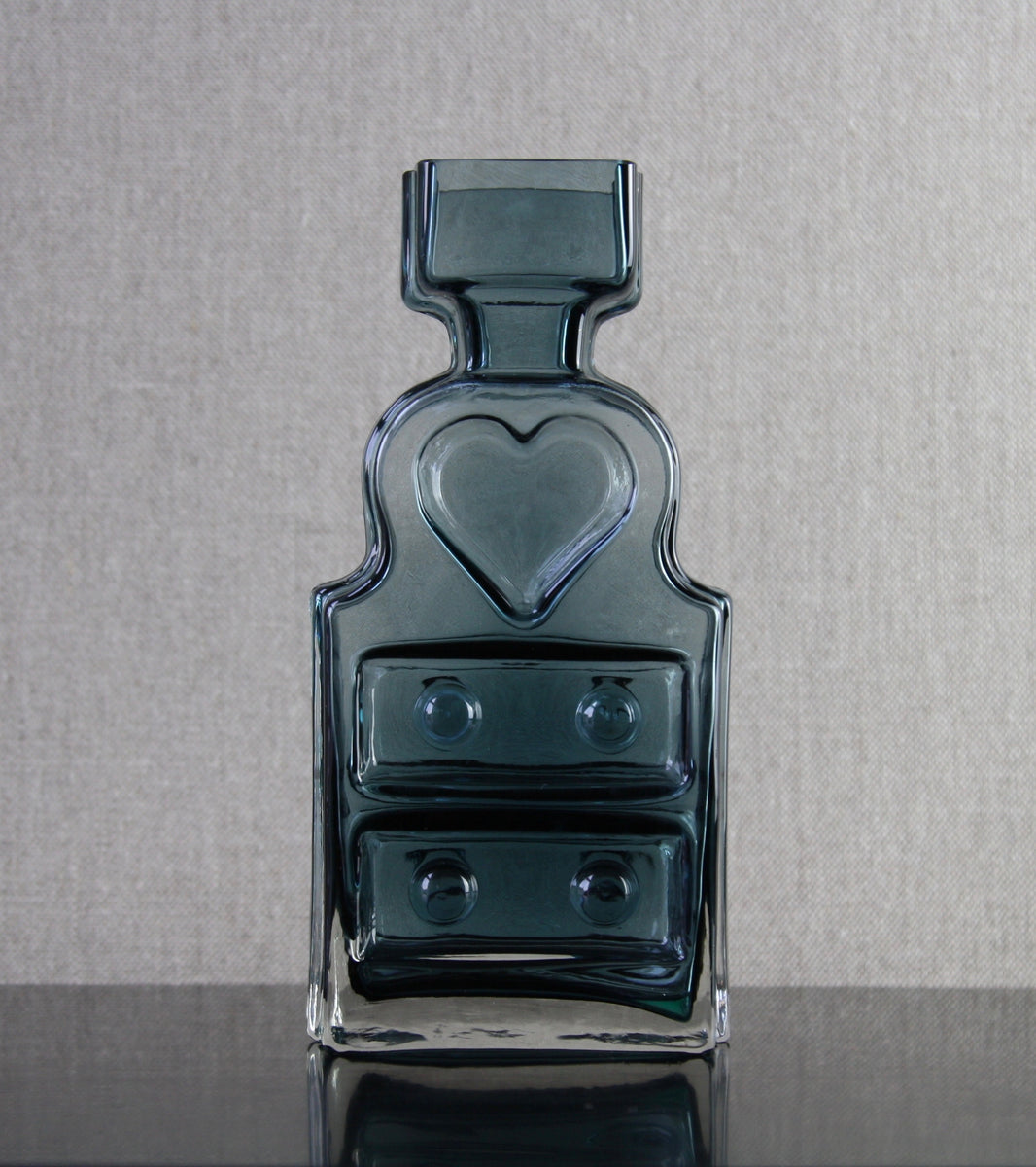 Steel Blue Model 1306 "Piironki" (Bureau) Vase / Helena Tynell, 1968
