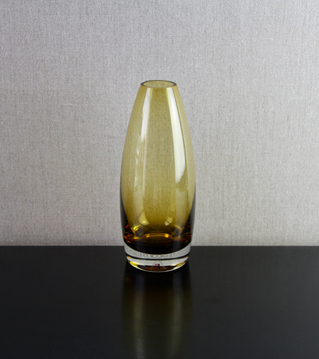 Model 1365 'Torpedo' Vase in Amber / Tamara Aladin, C. 1965