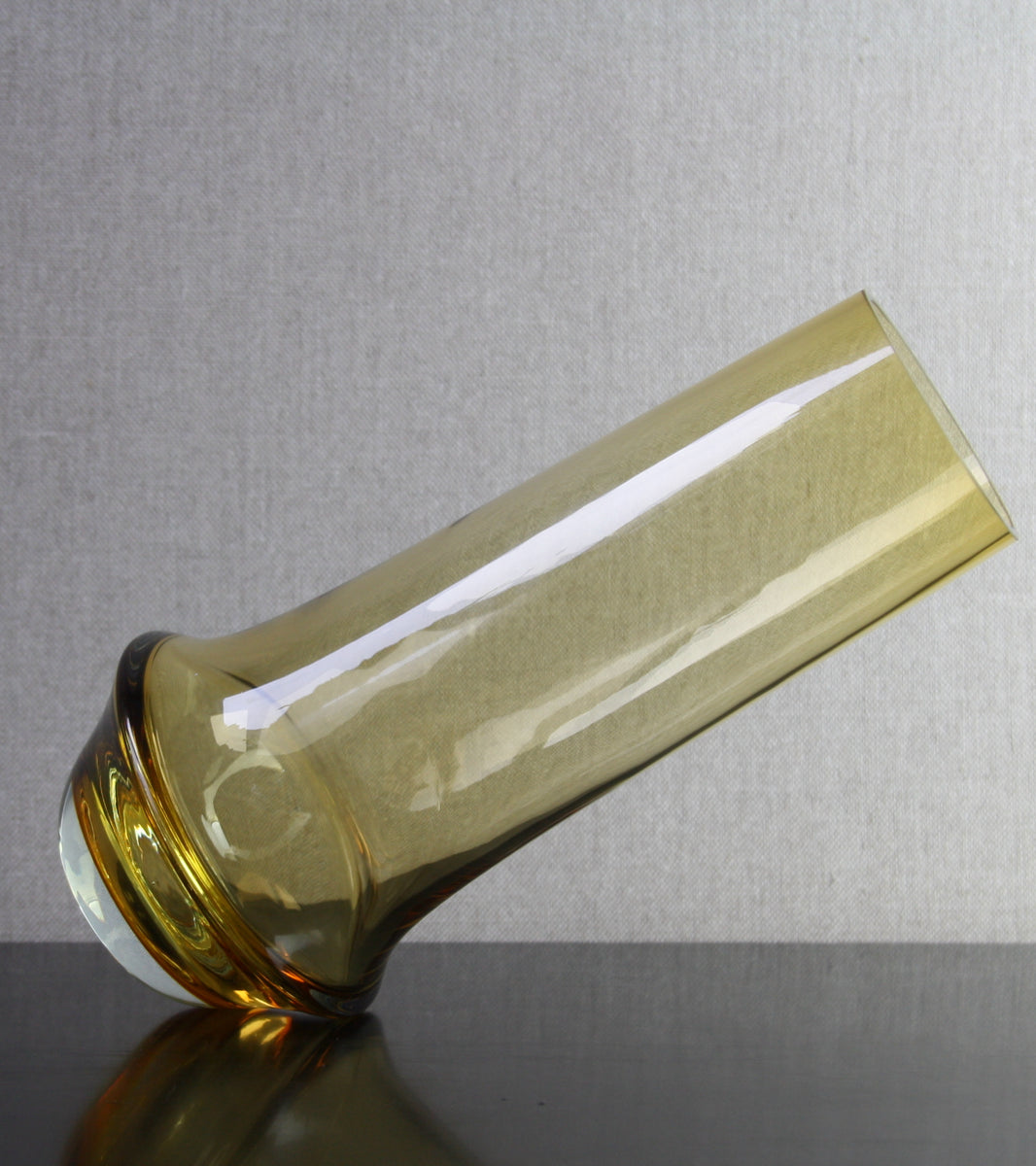 Amber Model 1378 Vase / Tamara Aladin, 1963