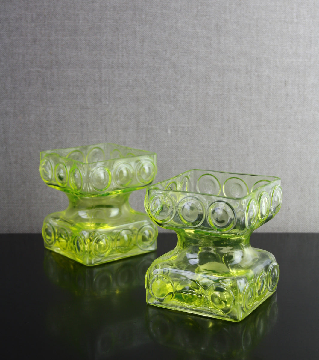 Pair of Uranium Model 2159 "Kehrä" Reversible Candlesticks / Tamara Aladin, 1968