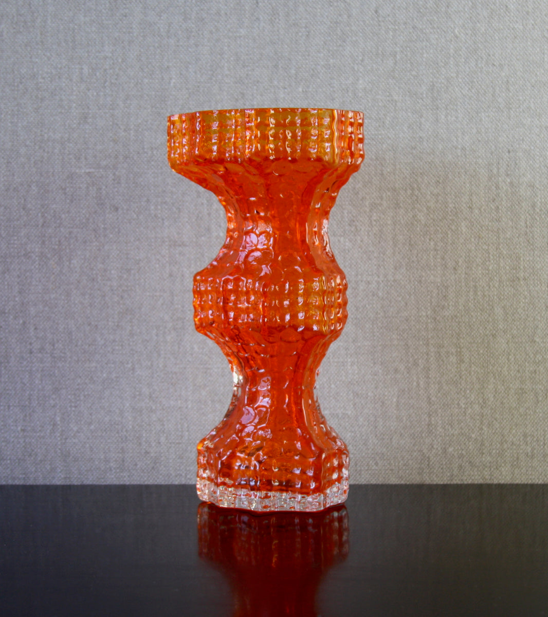 Orange Model 1419 "Fenomena" Vase by Nanny Still, 1967