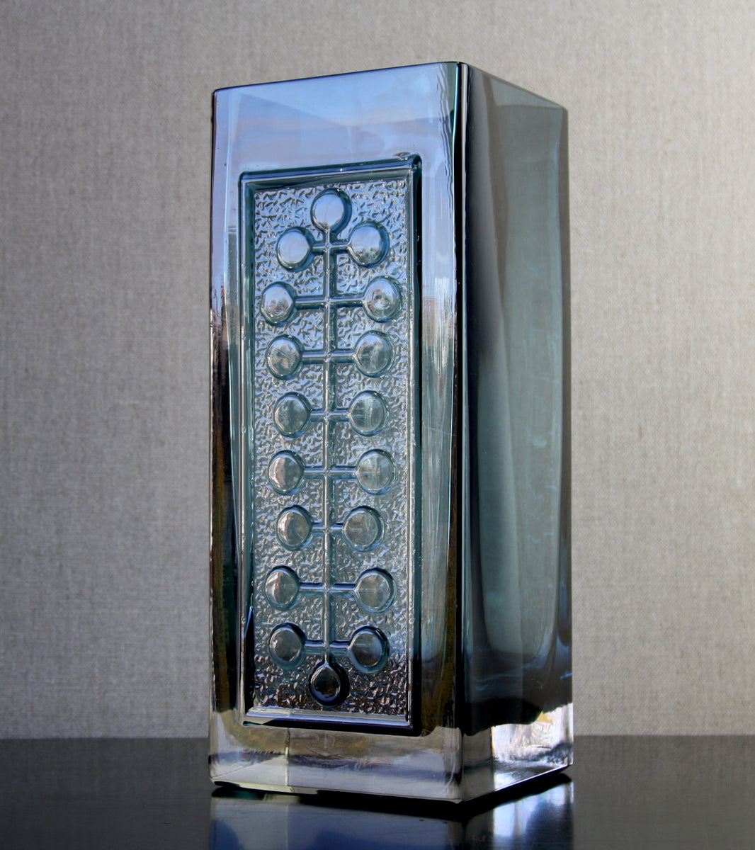 Steel Blue Model 1494 "Lucullus" Vase / Nanny Still, 1966