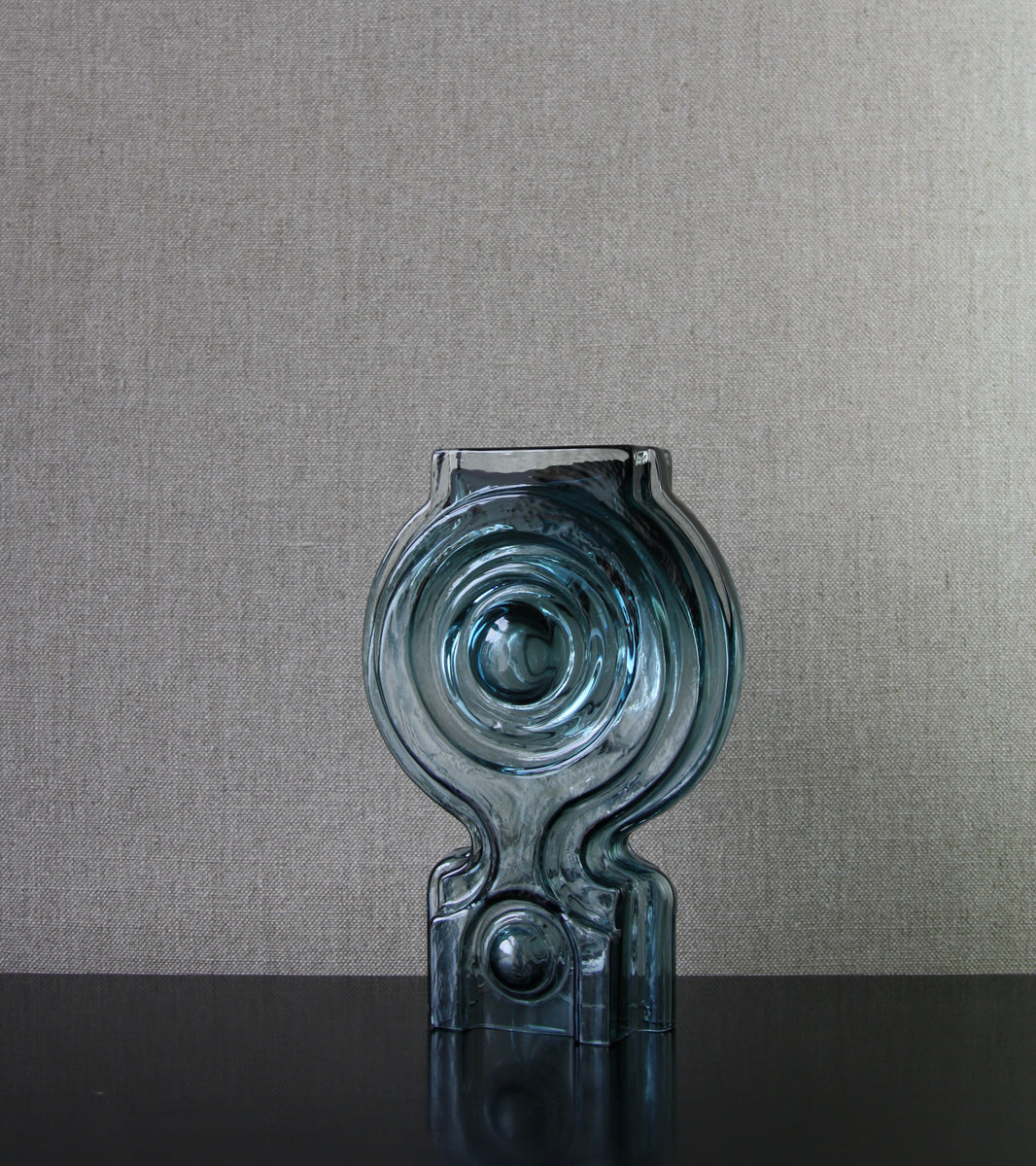 Steel Blue Model 1311 "Aitanlukko" (Storehouse Lock) Vase / Helena Tynell, 1968