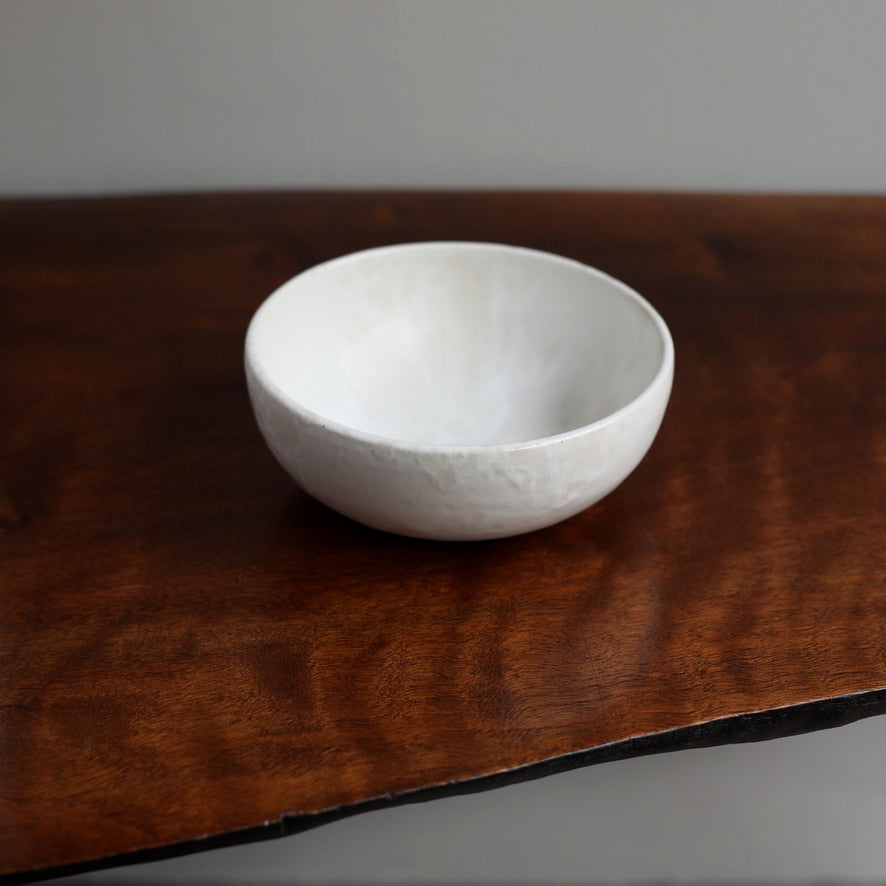 Small Bowl / Ivory / Shape #7, Glaze I