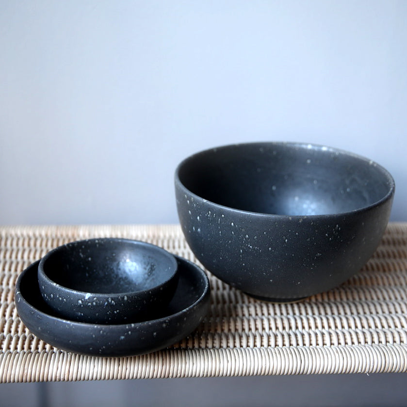 Large Deep Bowl / Black & White / Shape #12, Glaze F