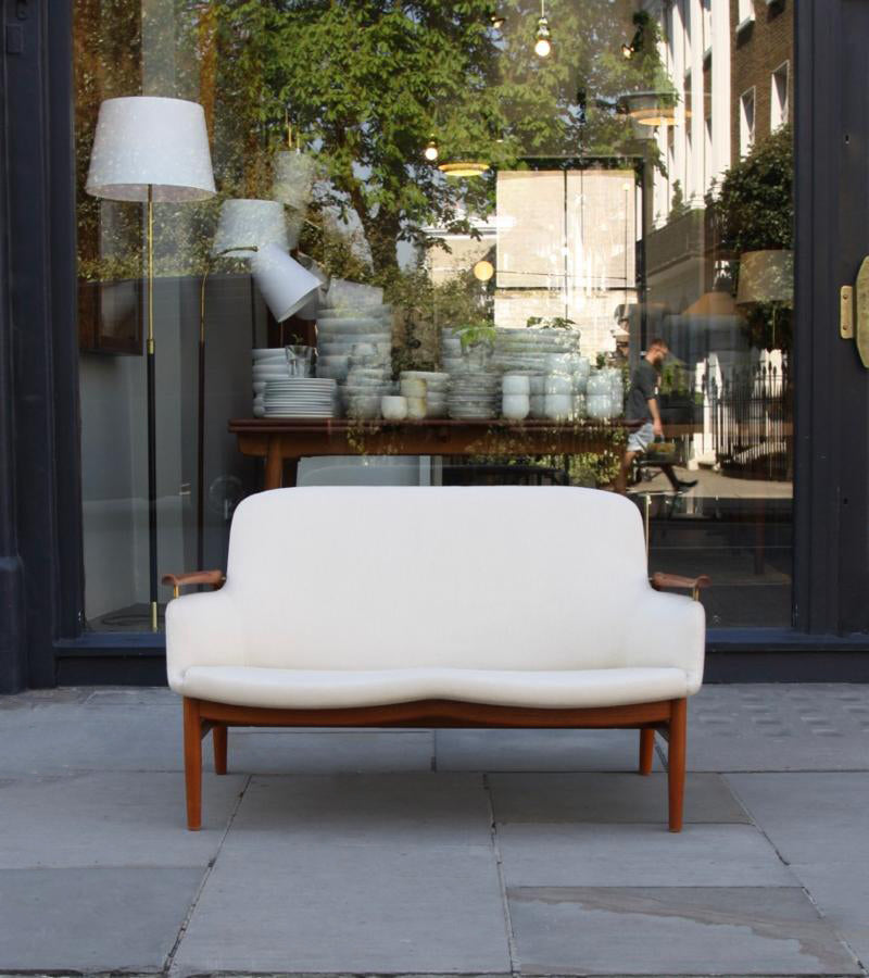 NV53 Two Seat Sofa / Finn Juhl