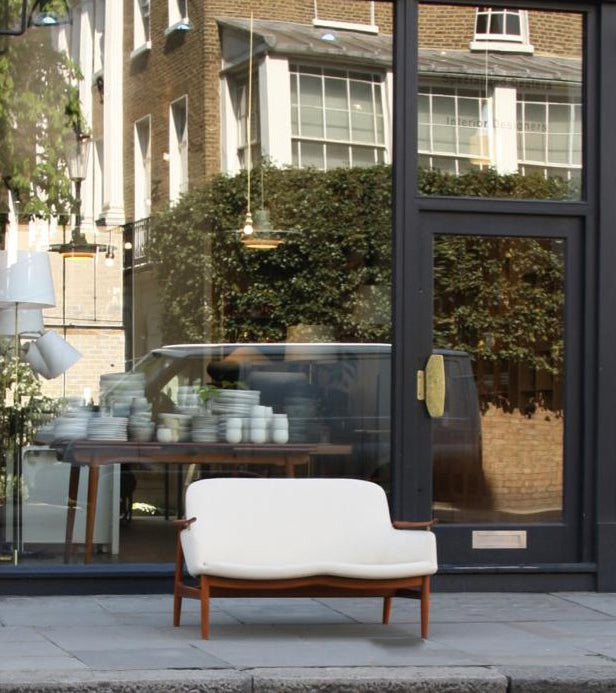 NV53 Two Seat Sofa / Finn Juhl