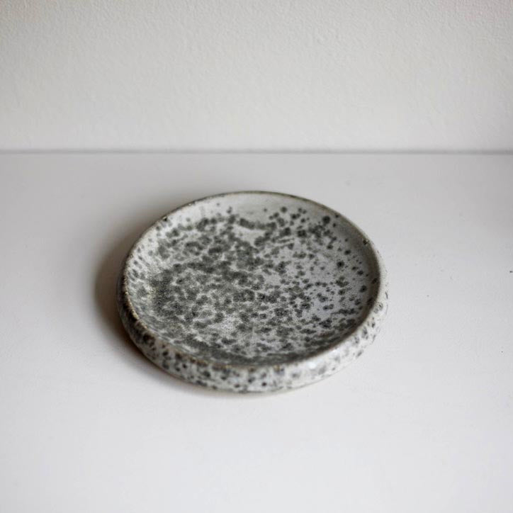 Small Rimmed Plate / Grey / Shape #2, Glaze G