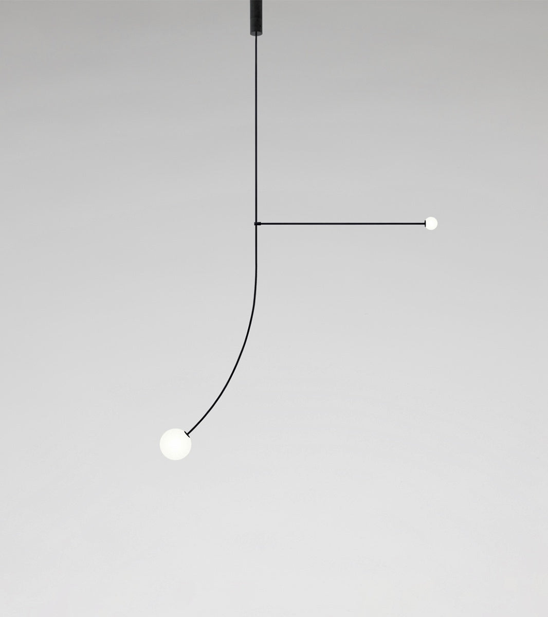 Mobile Chandelier 15 / Michael Anastassiades