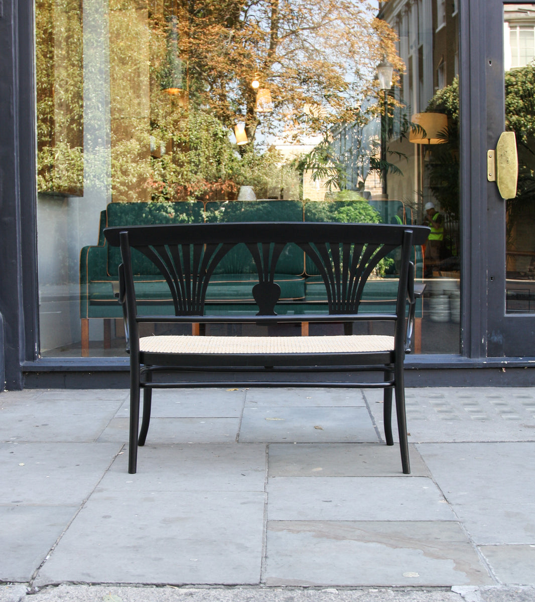 3 Piece Suite with Detailed back by Michael Thonet - Image 10