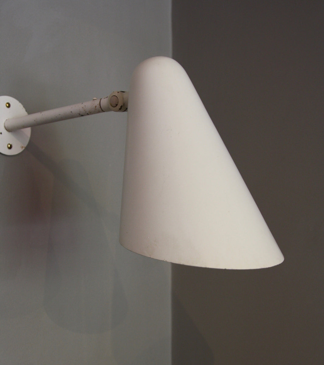 White Lacquered Adjustable Wall Light Louis Poulsen - Image 4