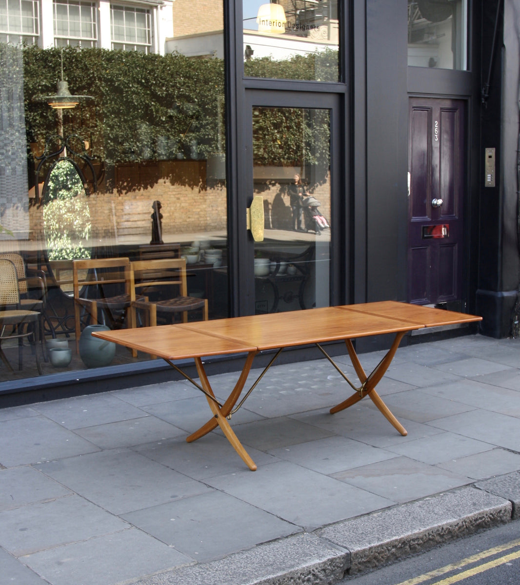 AT-309 Table Hans Wegner - Image 12