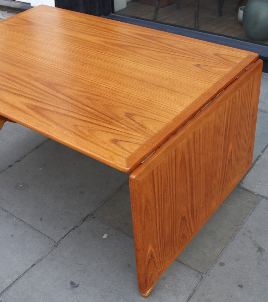 AT-309 Table Hans Wegner - Image 8