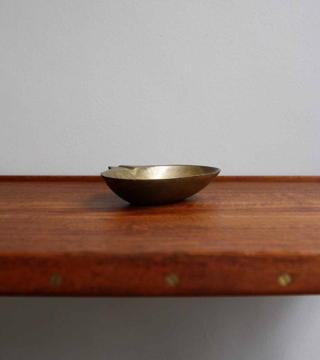 Biomorphic Ashtray  Carl Auböck  - Image 6