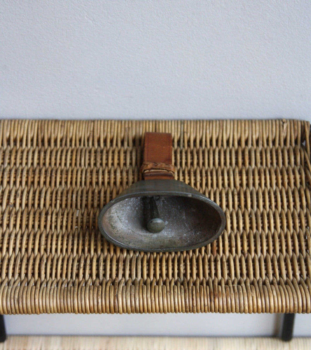 20th-Century Original Brass Bell With Leather Handle Carl Auböck - Image 4