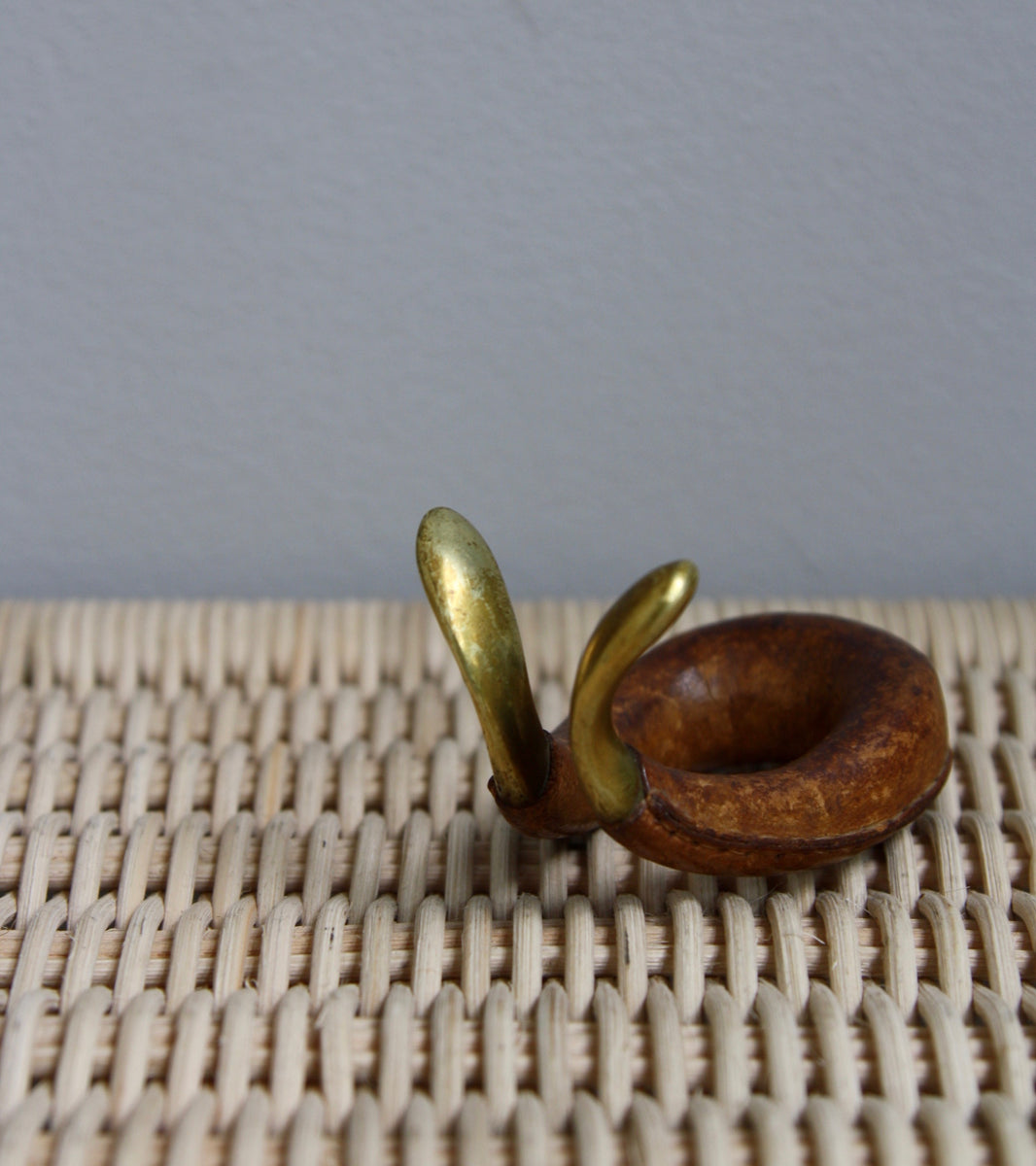 Brass & Leather Pipe/Watch Rest Carl Auböck  - Image 10