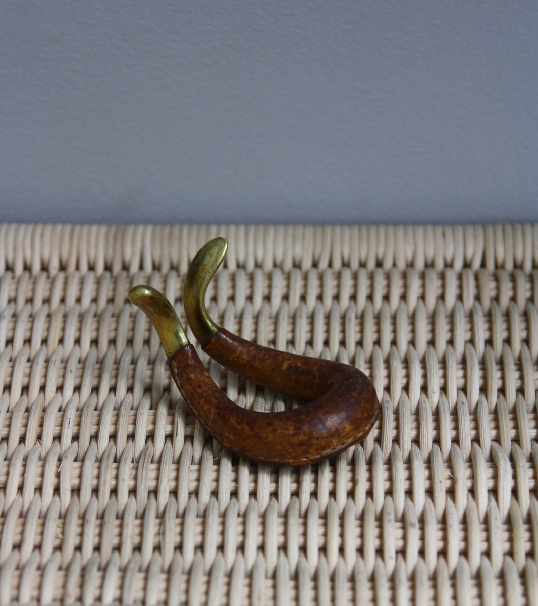 Brass & Leather Pipe/Watch Rest Carl Auböck  - Image 1
