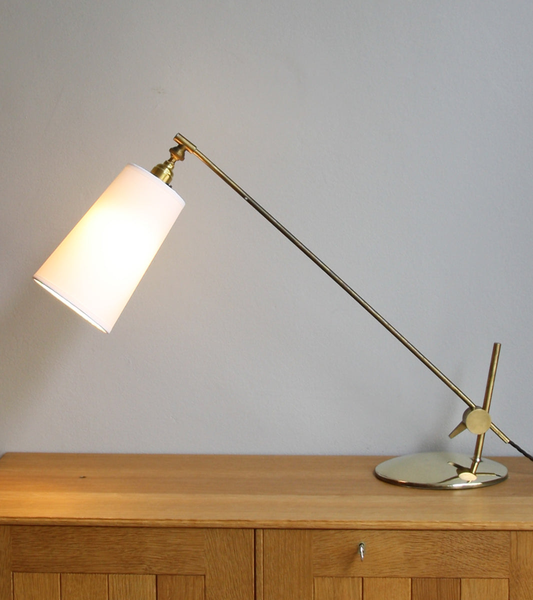 Brass Table Lamp Le Klint - Image 5
