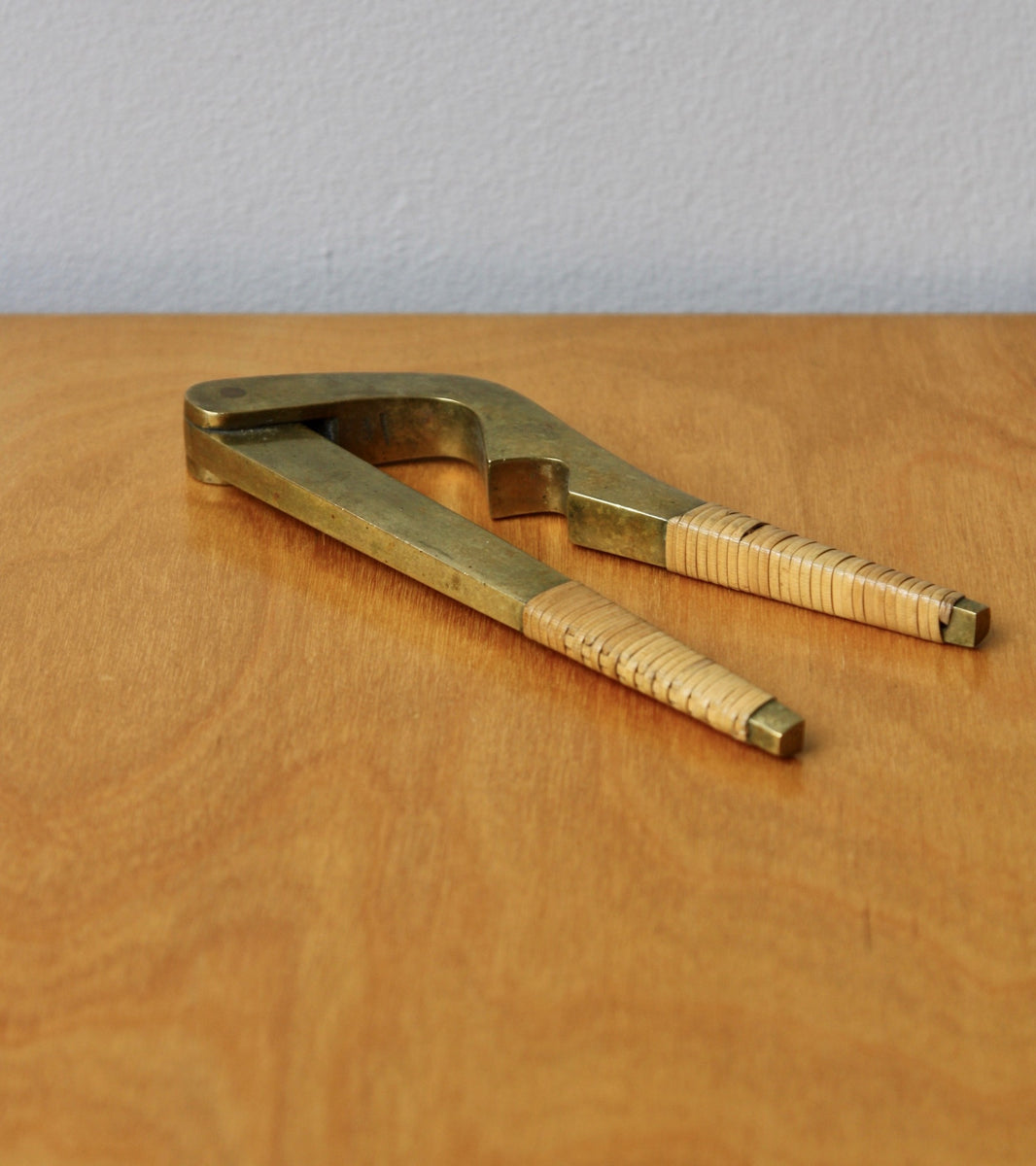 Cane & Brass Nutcrackers Carl Auböck - Image 3
