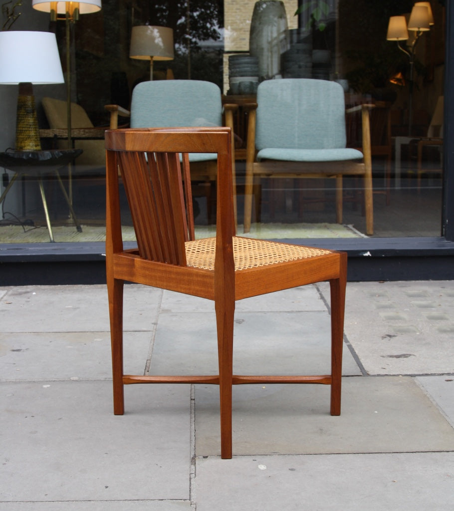 Card Table no.5042 & Four Chairs no.7214 Kaare Klint - Image 36