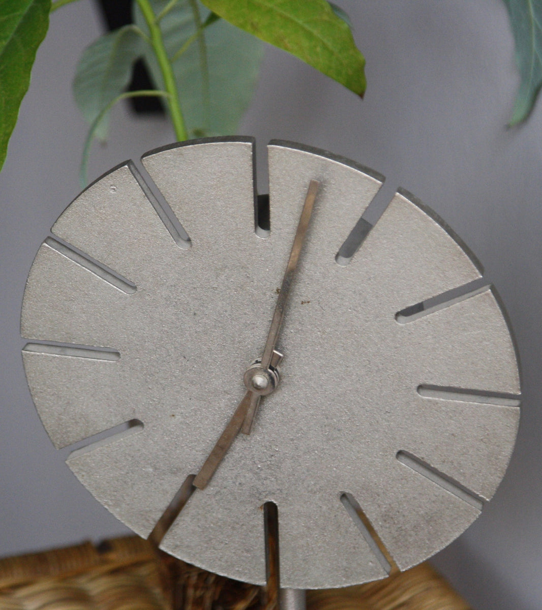 Round Cast Nickel Table Clock Carl Auböck - Image 4