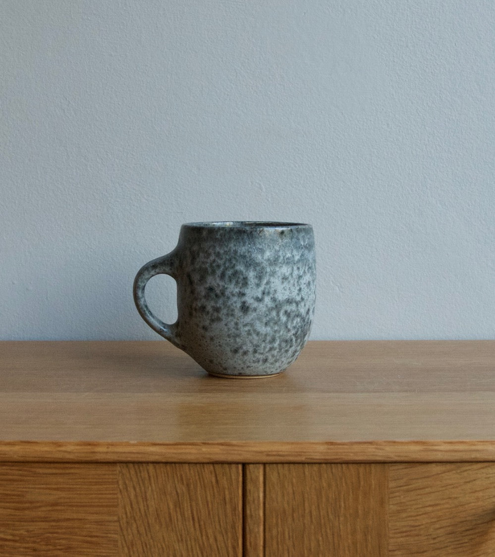 Custom Mug with HandleGrey Glaze Kasper Würtz - Image 5