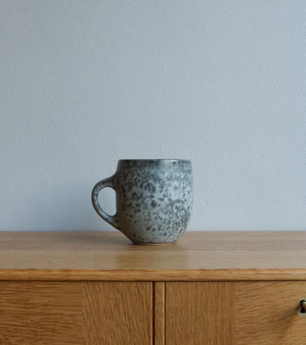 Custom Mug with HandleGrey Glaze Kasper Würtz - Image 6